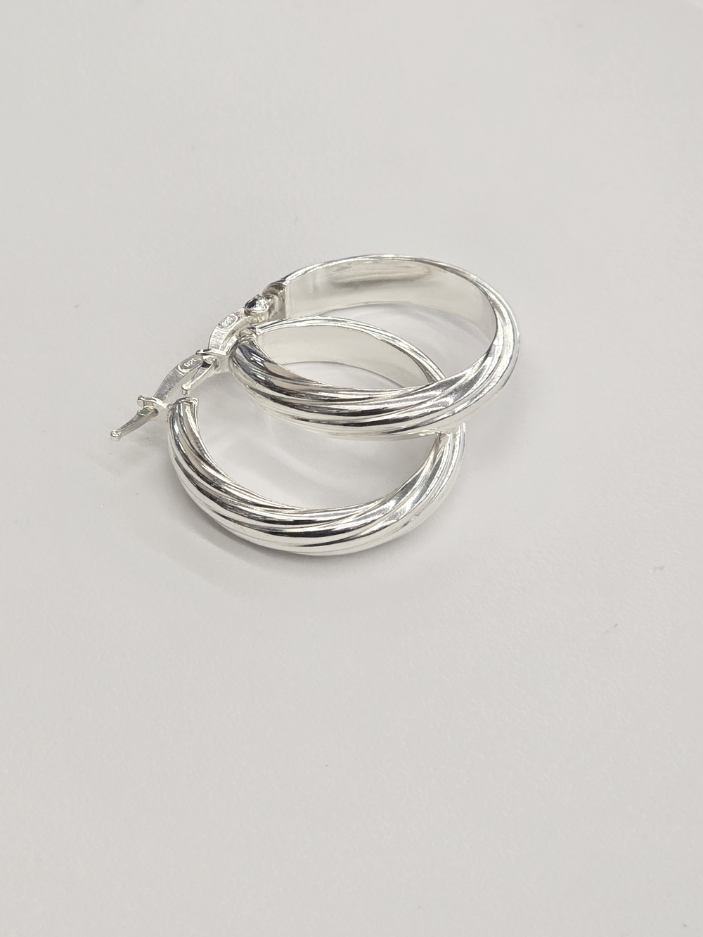925 Sterling Silver Hoop Earring